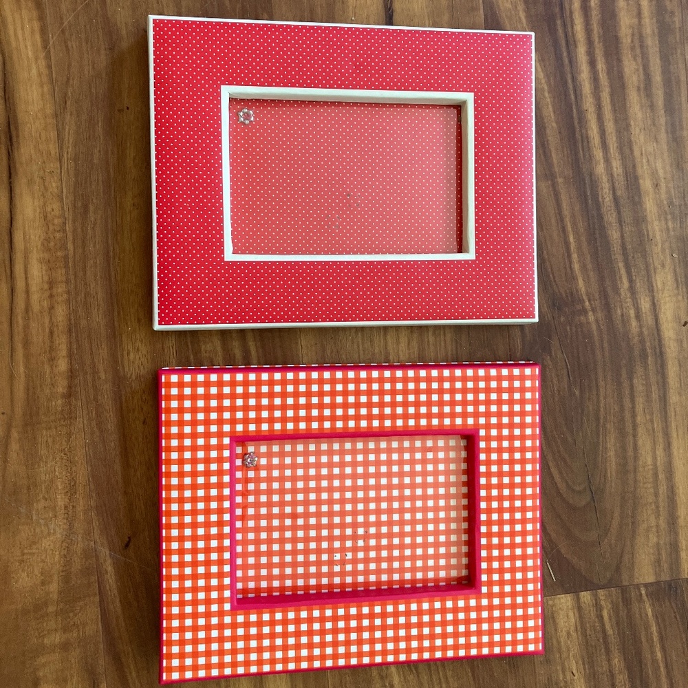 Red and White Patterned Photo Frames- Paper, Wood, Cardboard and Plastic